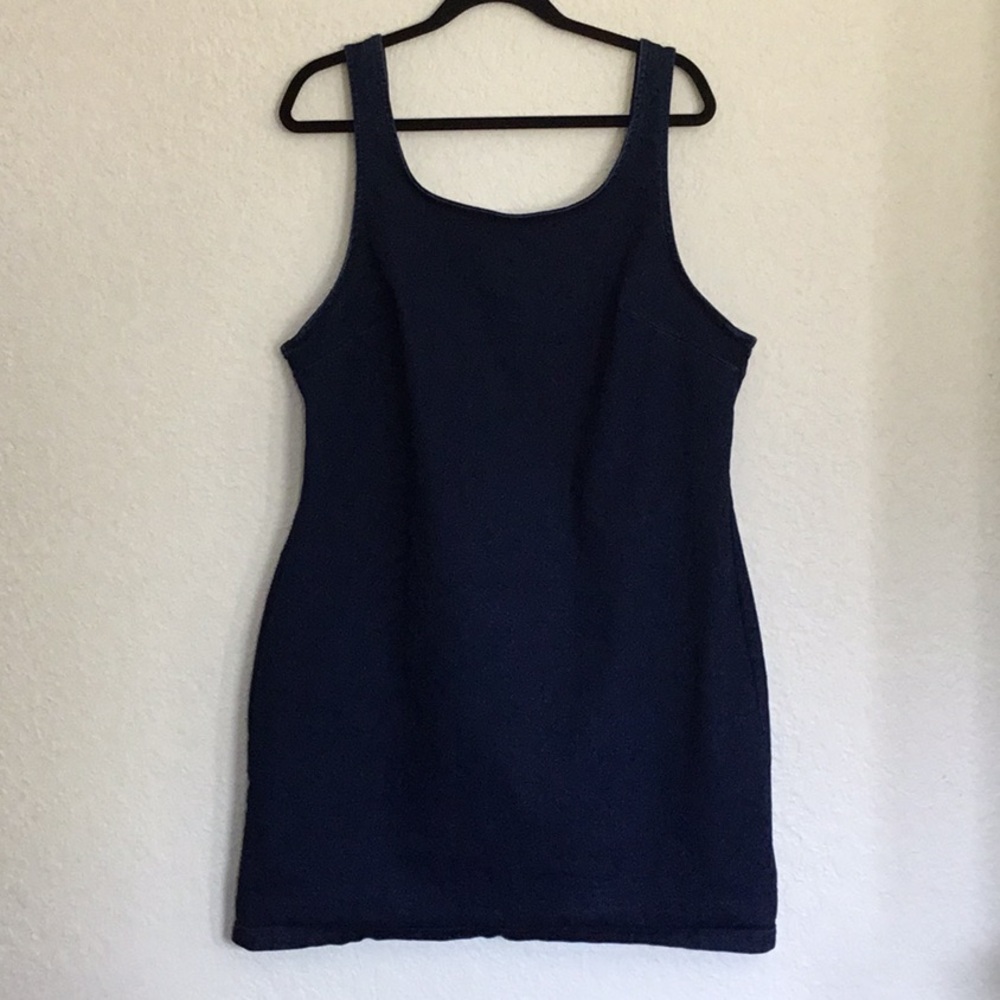 Stylish Navy Blue Sleeveless Dress